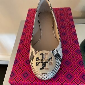 Size 7-Tory Burch Reva Ballet-Roccia Python Print with Metal Gold Logo
